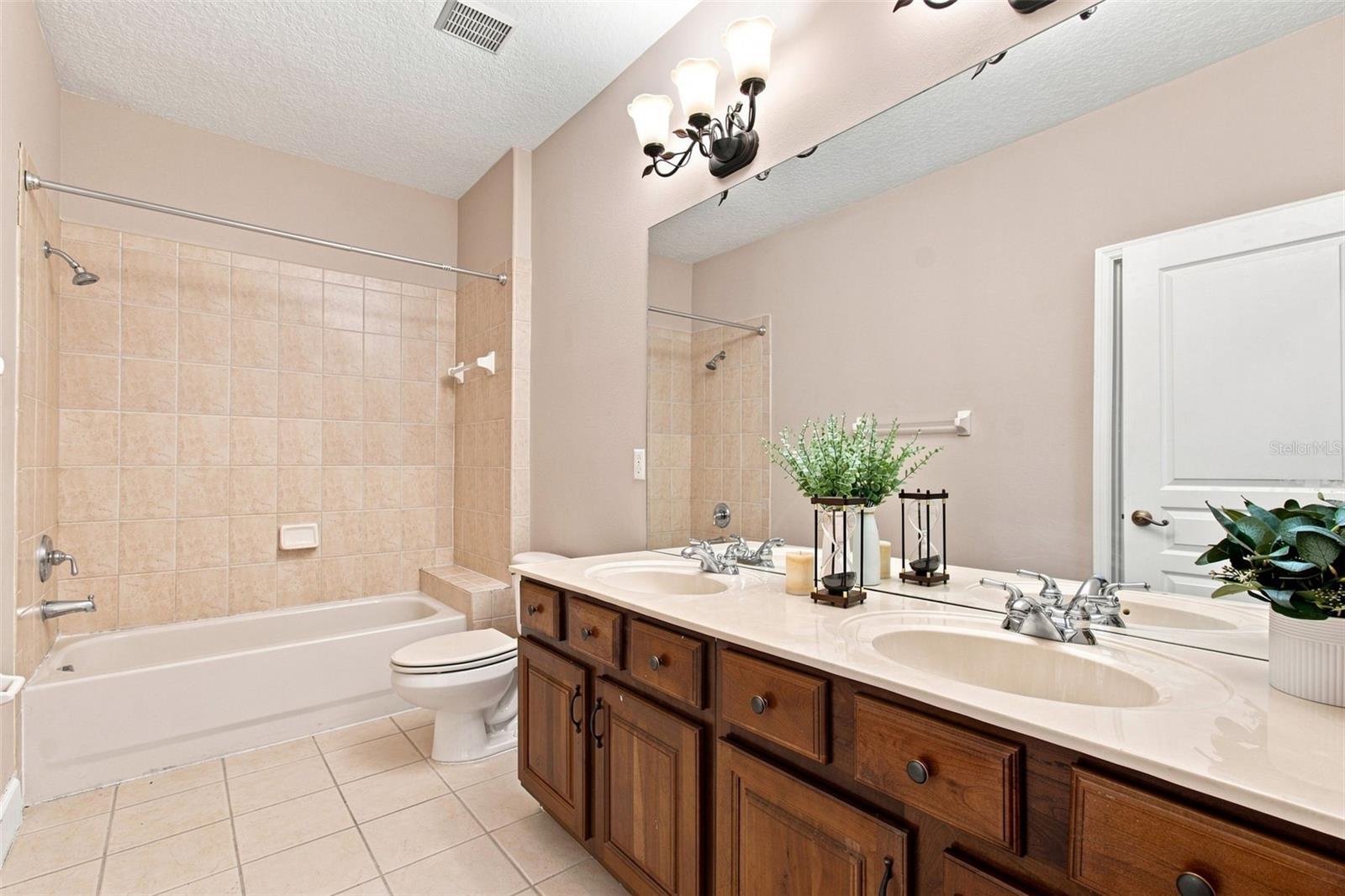 8551 VIA BELLA NOTTE, Orlando, FL 32836