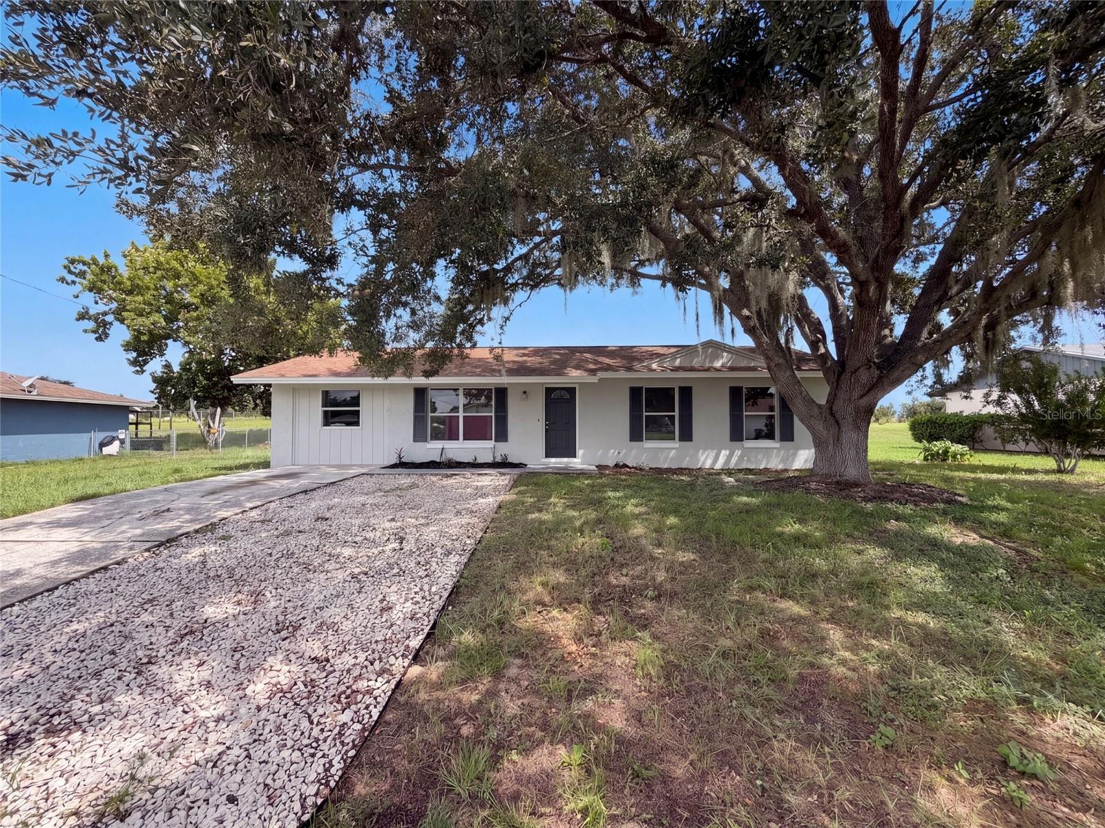 1262 PADGETT CIRCLE, Lady Lake, FL 32159 1262 PADGETT CIRCLE, Lady Lake, FL 32159
