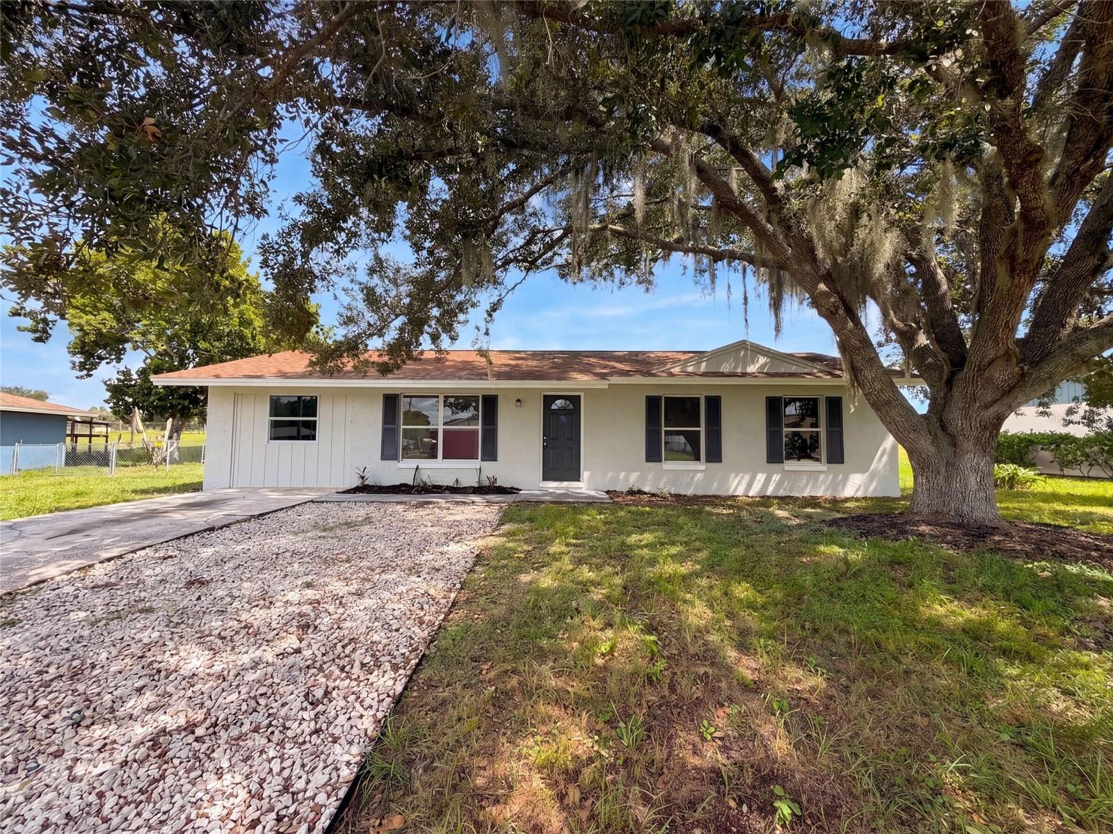1262 PADGETT CIRCLE, Lady Lake, FL 32159