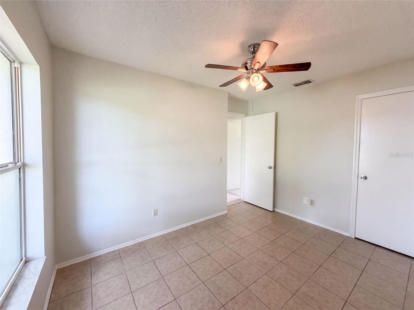 1262 PADGETT CIRCLE, Lady Lake, FL 32159