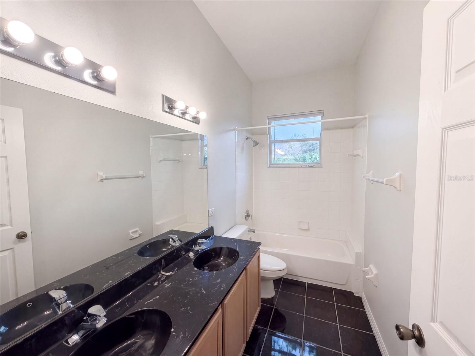 27 RUSSMAN LANE, Palm Coast, FL 32164
