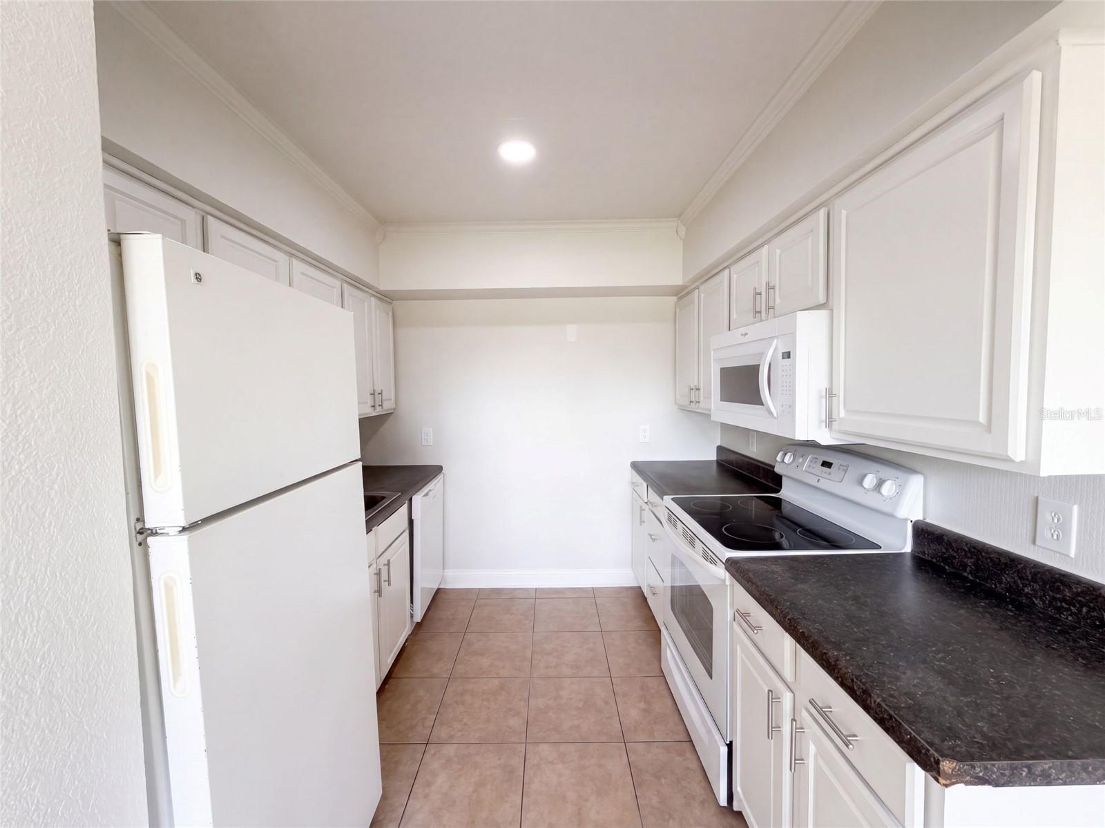 3225 CLEVELAND HEIGHTS BOULEVARD, Lakeland, FL 33803 3225 CLEVELAND HEIGHTS BOULEVARD, Lakeland, FL 33803