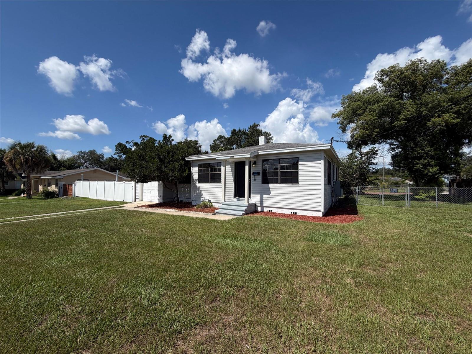 3225 CLEVELAND HEIGHTS BOULEVARD, Lakeland, FL 33803