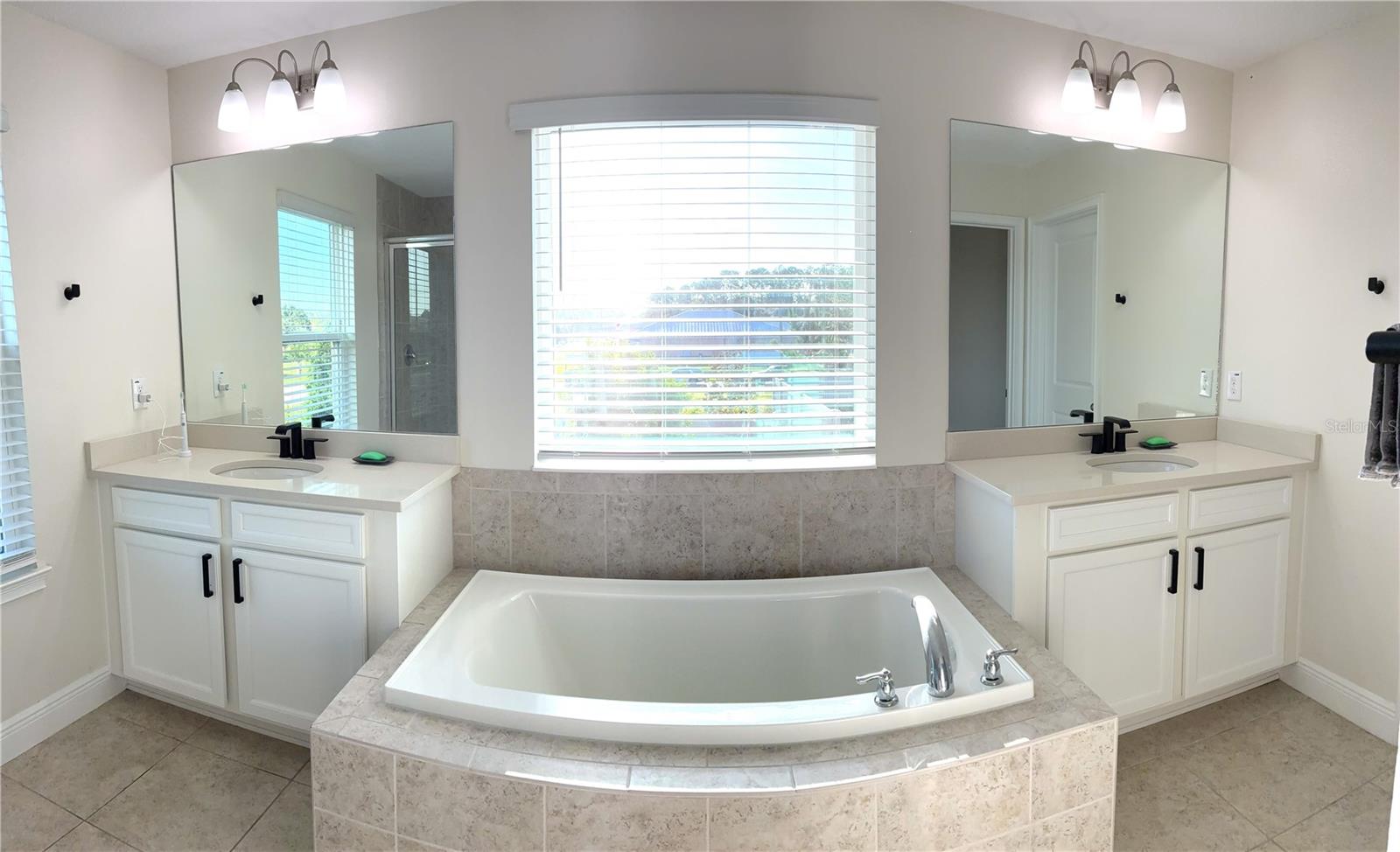 5631 GRAND SONATA AVENUE, Lutz, FL 33558