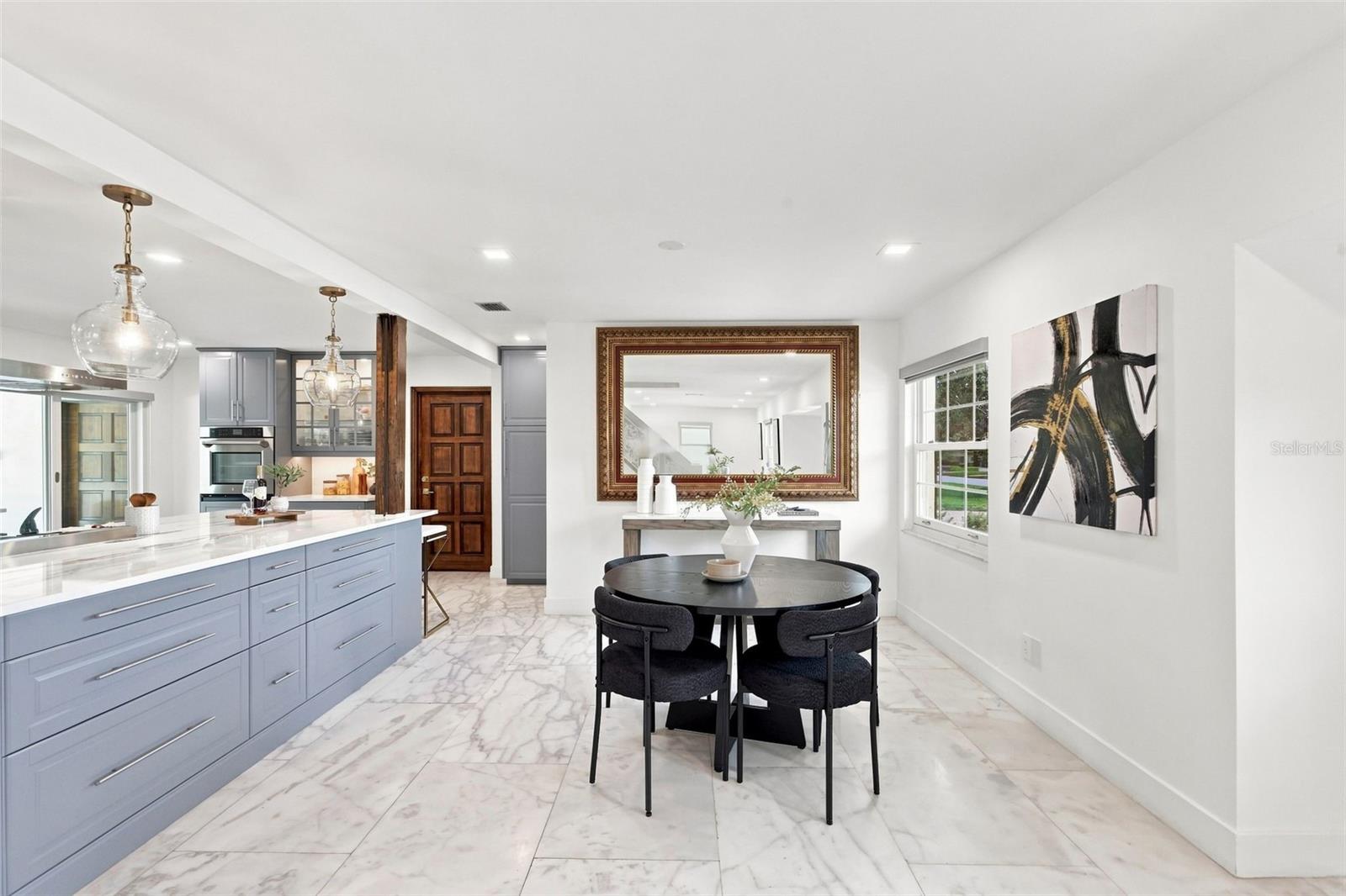 Breakfast Nook
