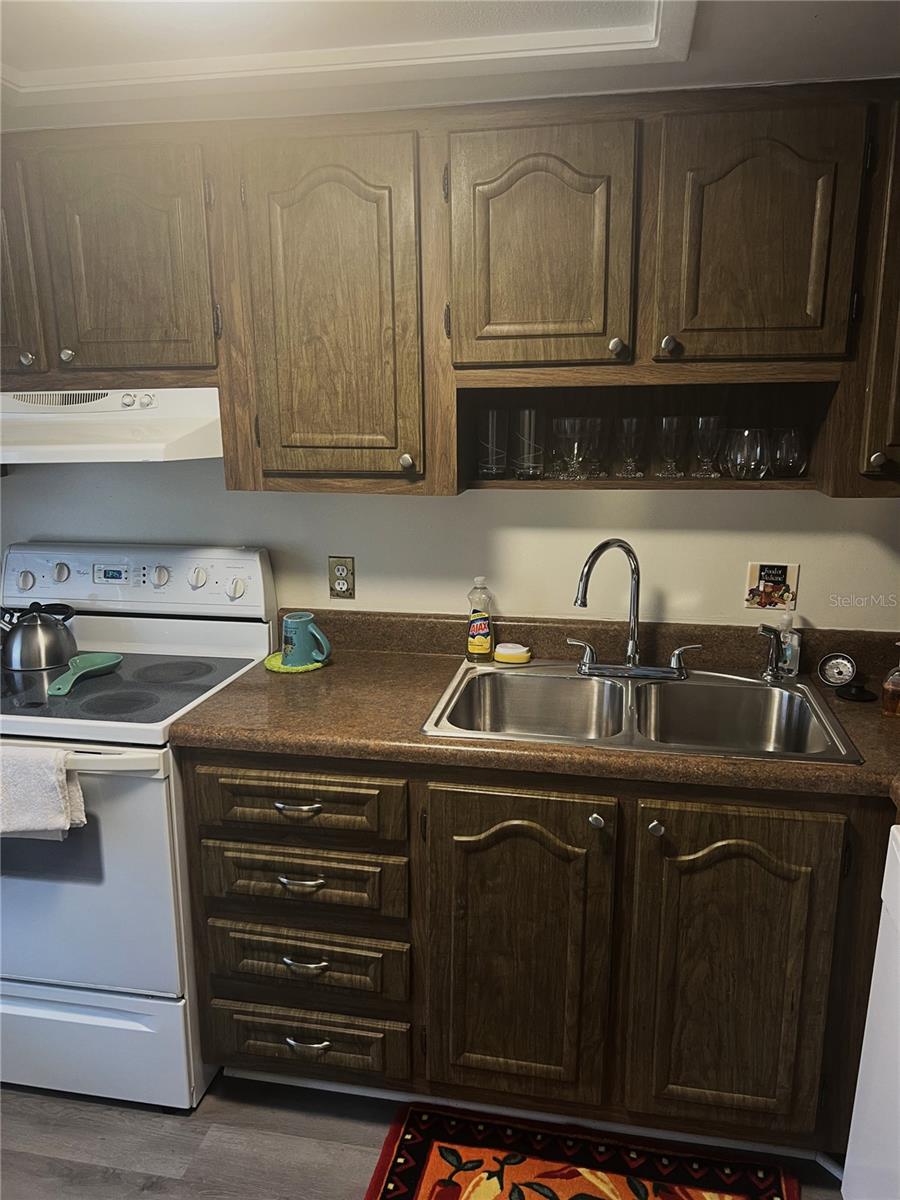 333 LAKE HOWARD DRIVE NW, #302B, Winter Haven, FL 33880