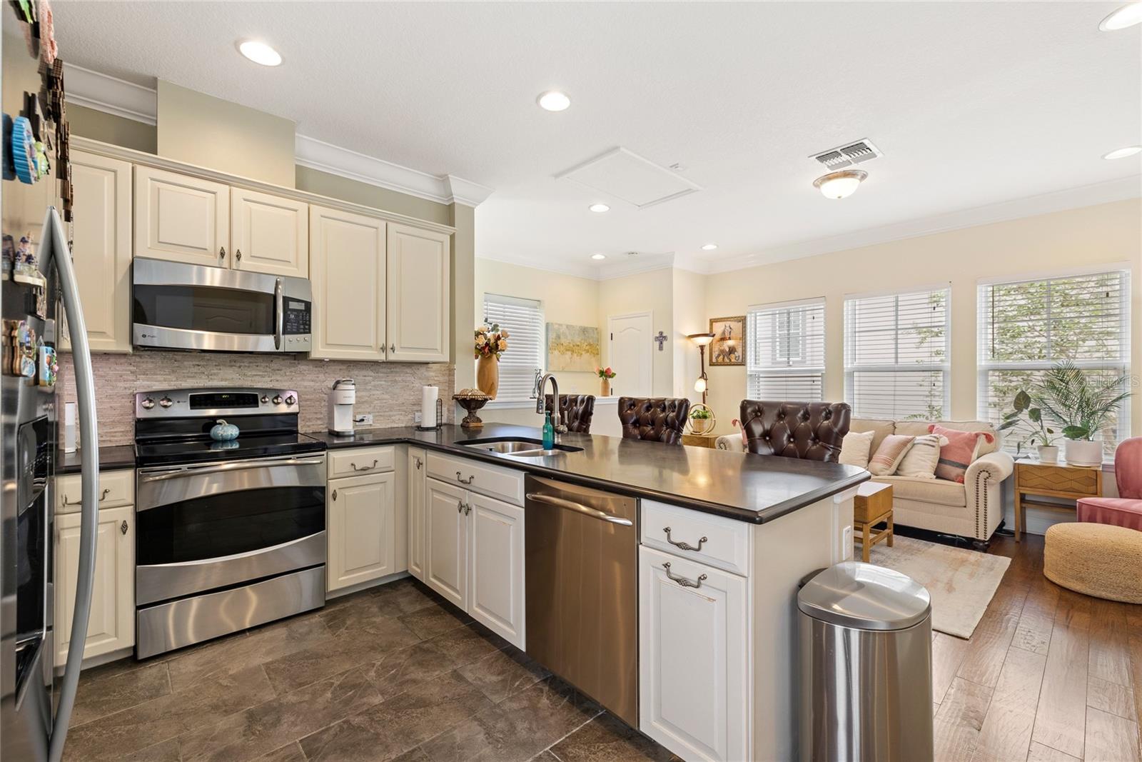 Apartment Kitchen