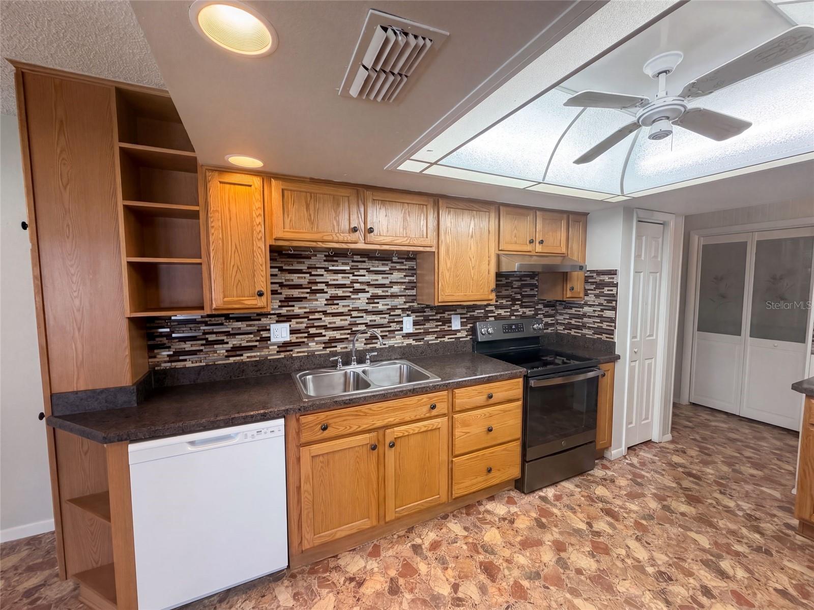 11187 BLYTHVILLE ROAD, Spring Hill, FL 34608