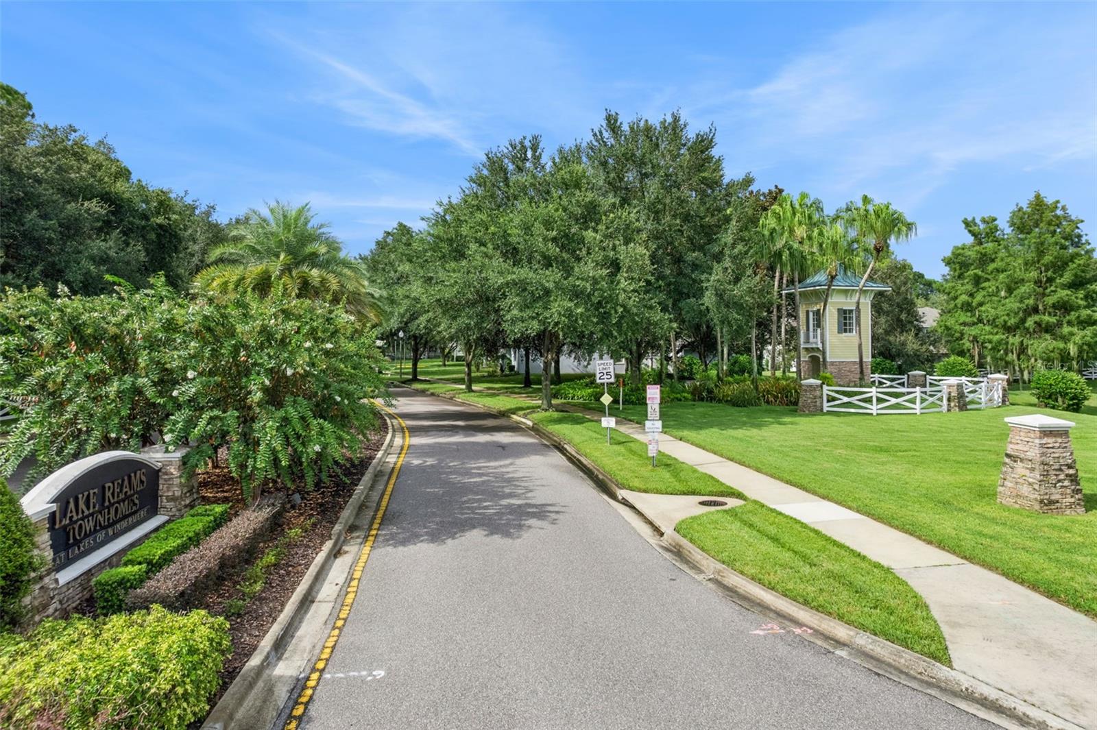 12417 CRUXBURY DRIVE, Windermere, FL 34786