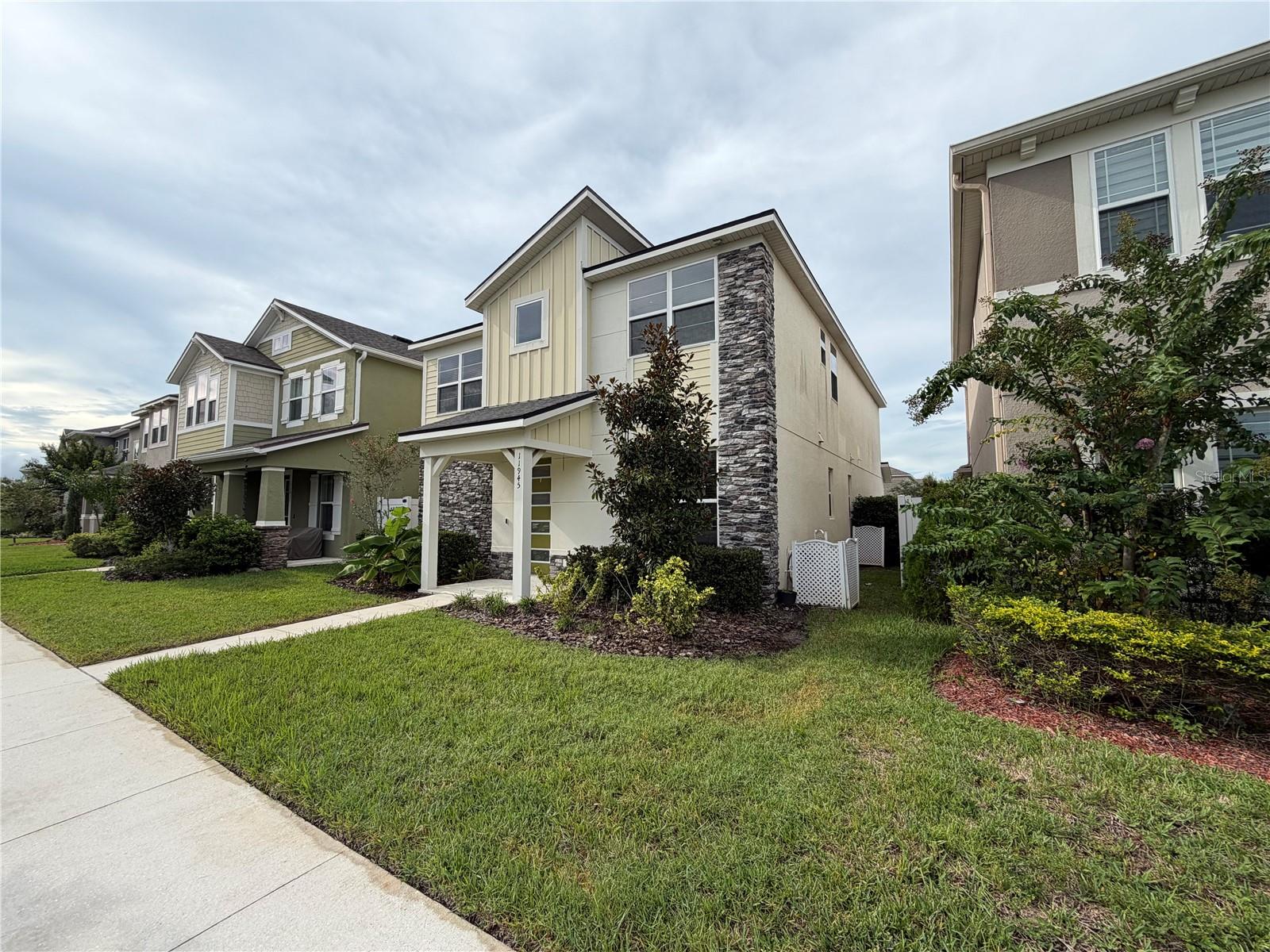 11945 GLOBE STREET, Orlando, FL 32832