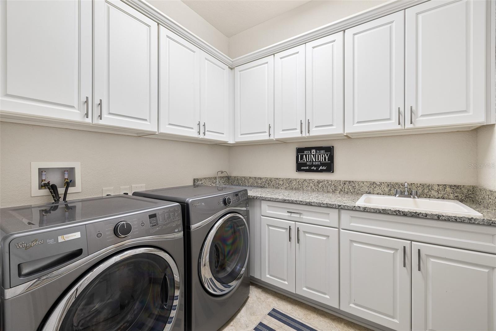 4243 ISABELLA CIRCLE, Windermere, FL 34786
