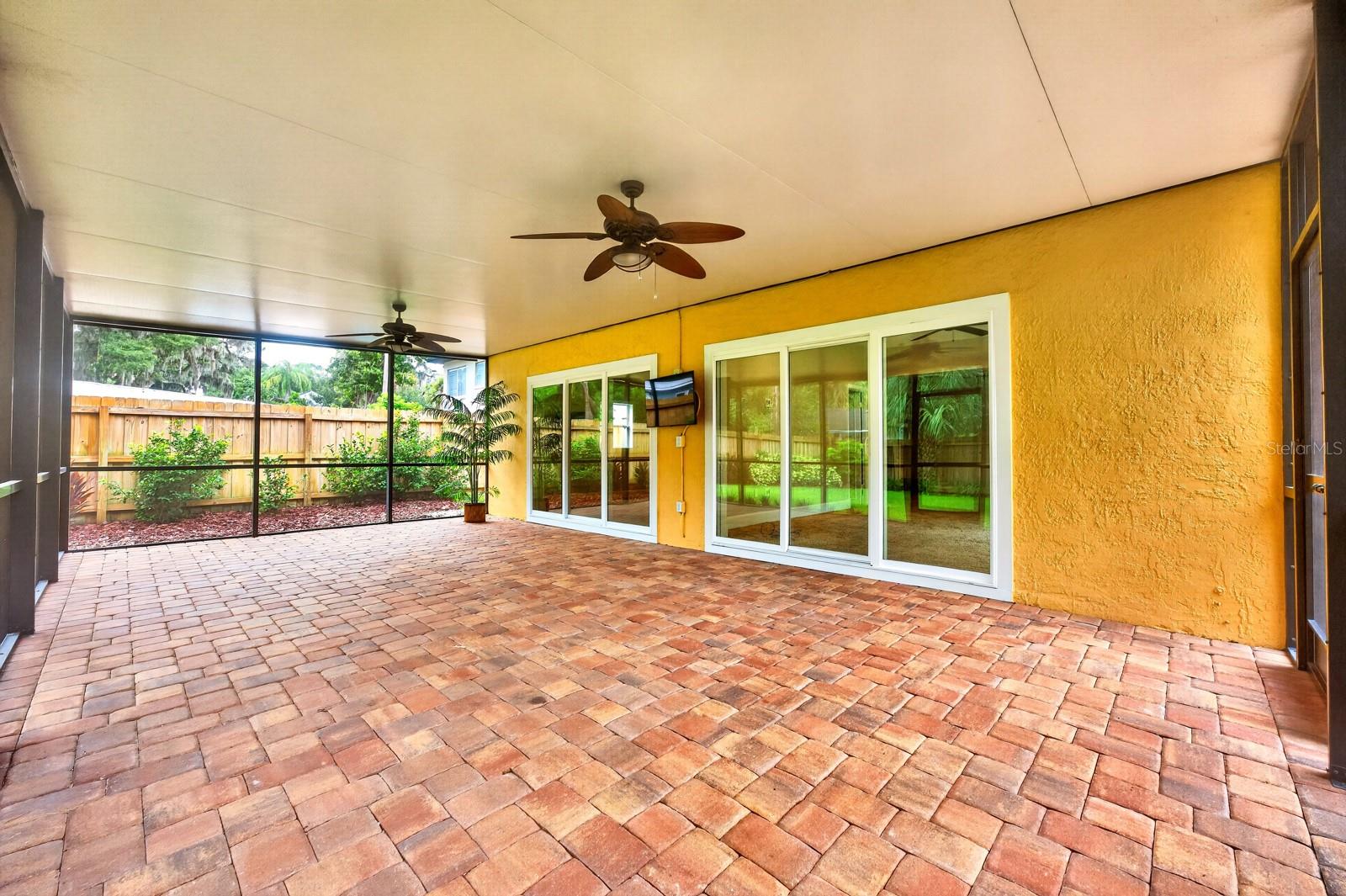 Expansive screened lanai.