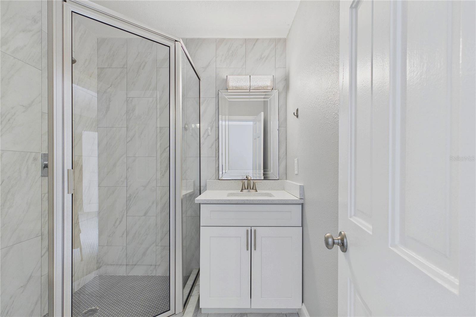 Bathroom for bed 4