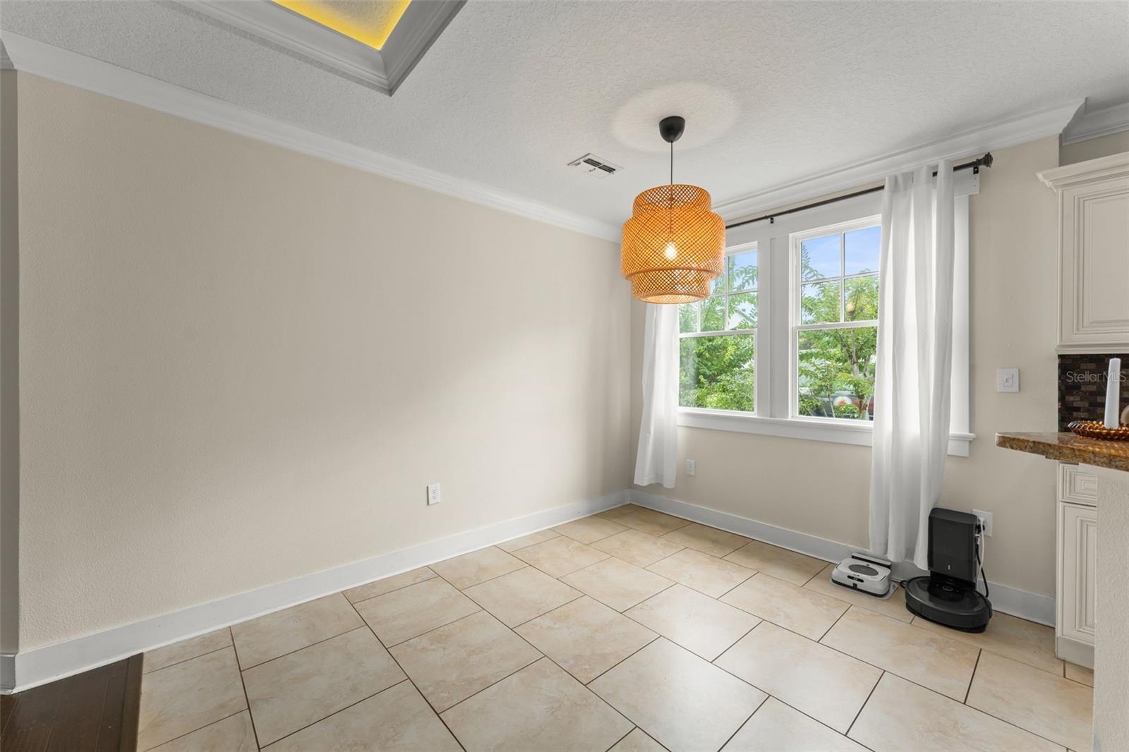 Breakfast Room