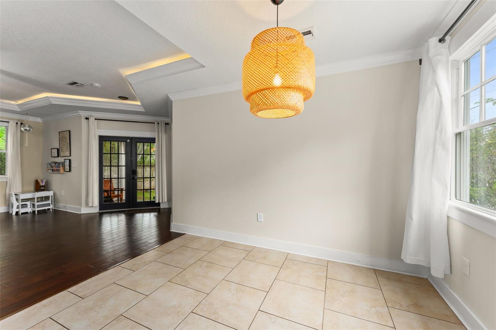 Breakfast Room