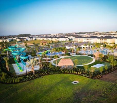 Water slide, kids splash area, pool,  restaurant & bar