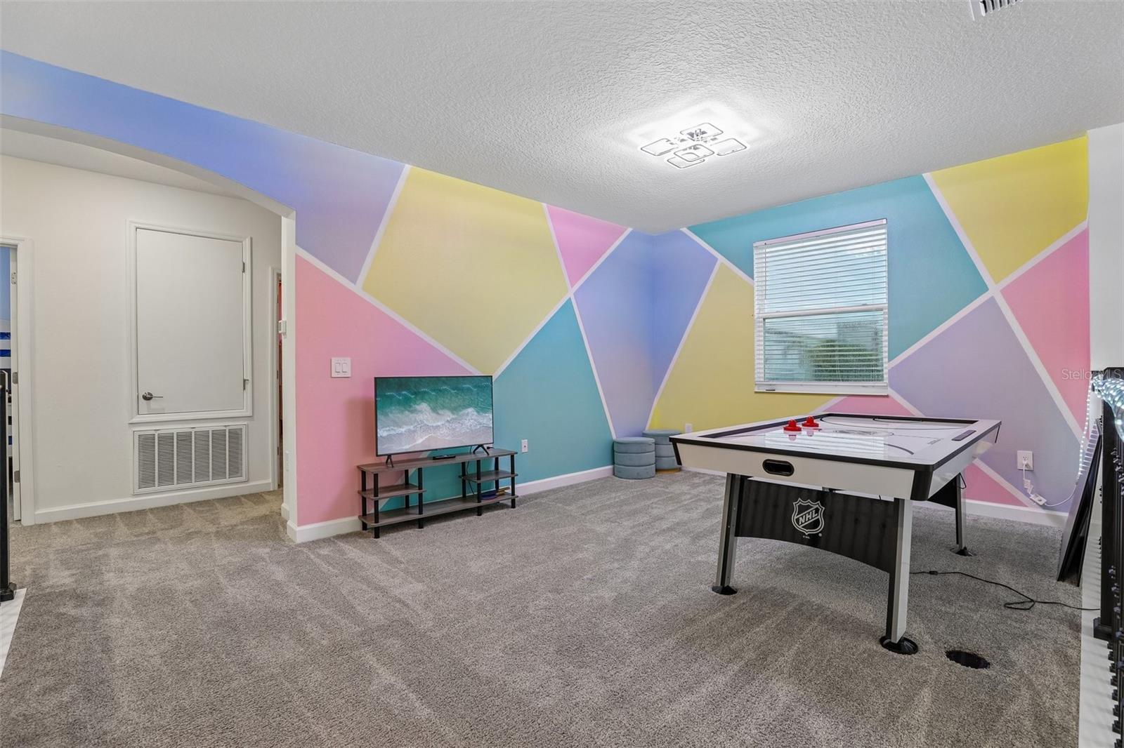 949 LEADER STREET, Davenport, FL 33896