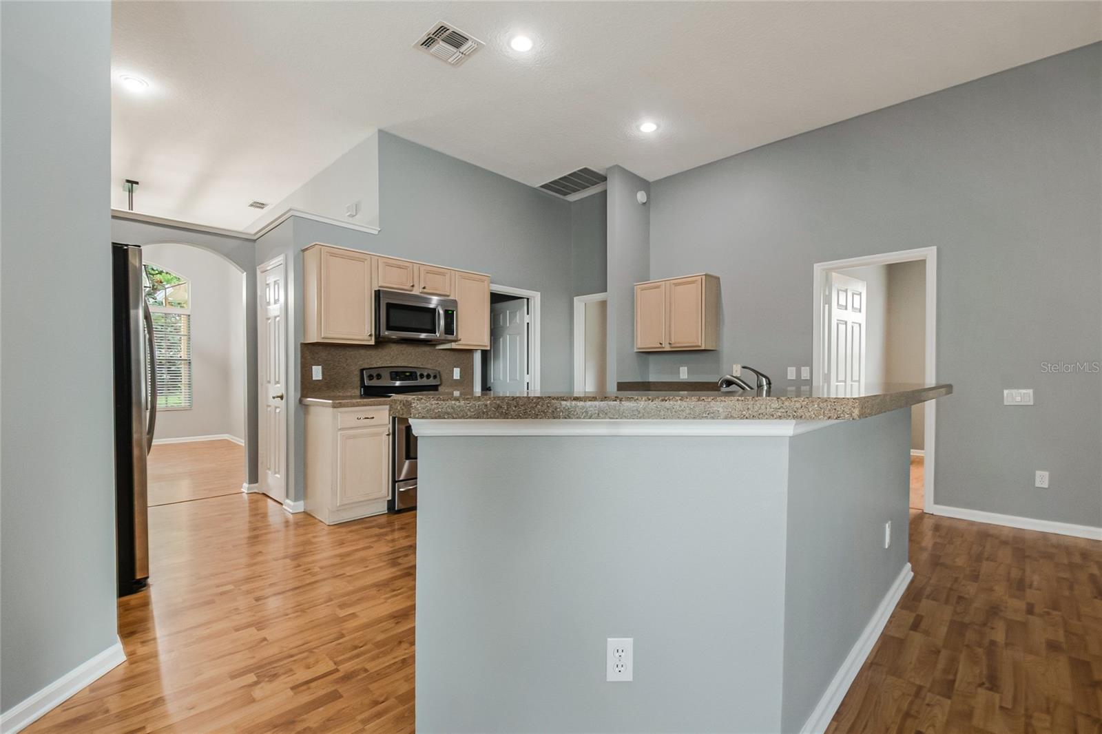 Kitchen Island with Bar Seating
