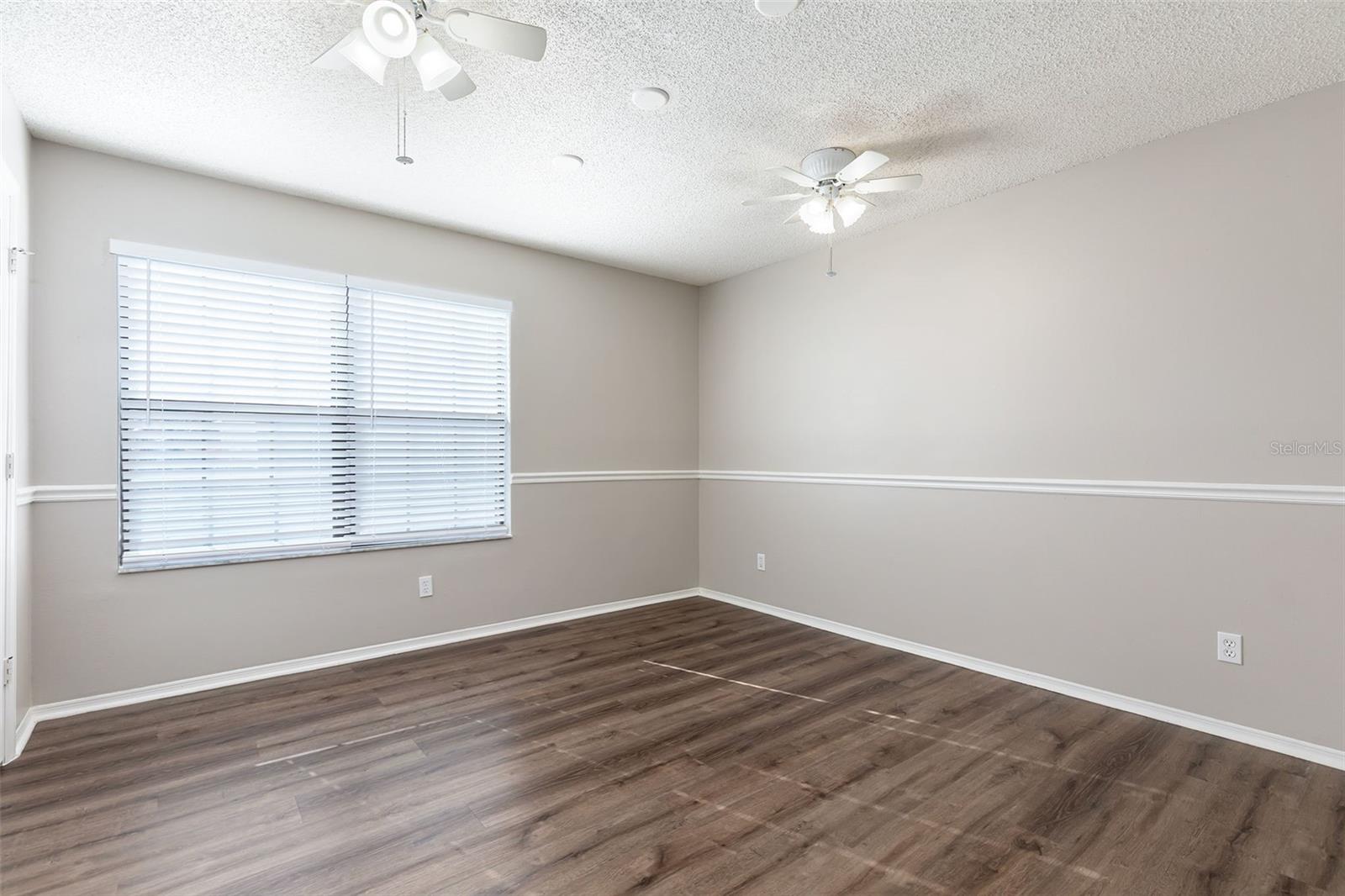 Bedroom 2 (upstairs)