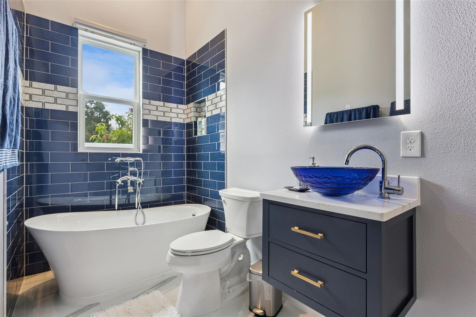 Bathroom 4