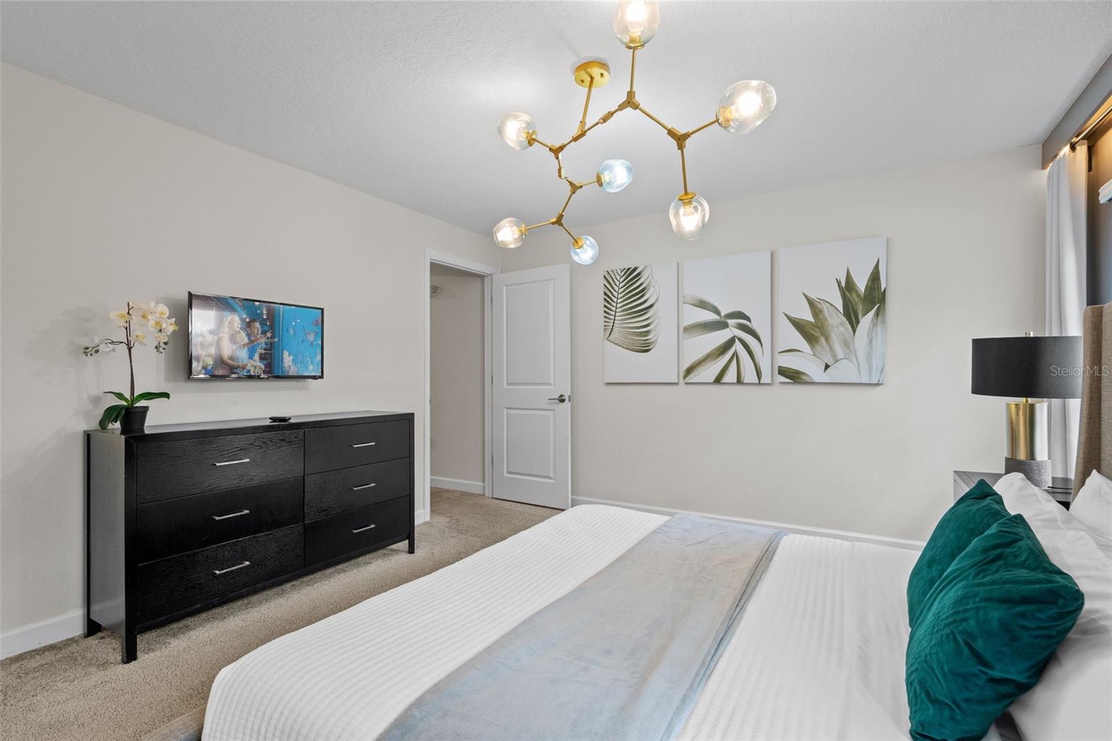 590 PEBBLE BEACH DRIVE, Davenport, FL 33896