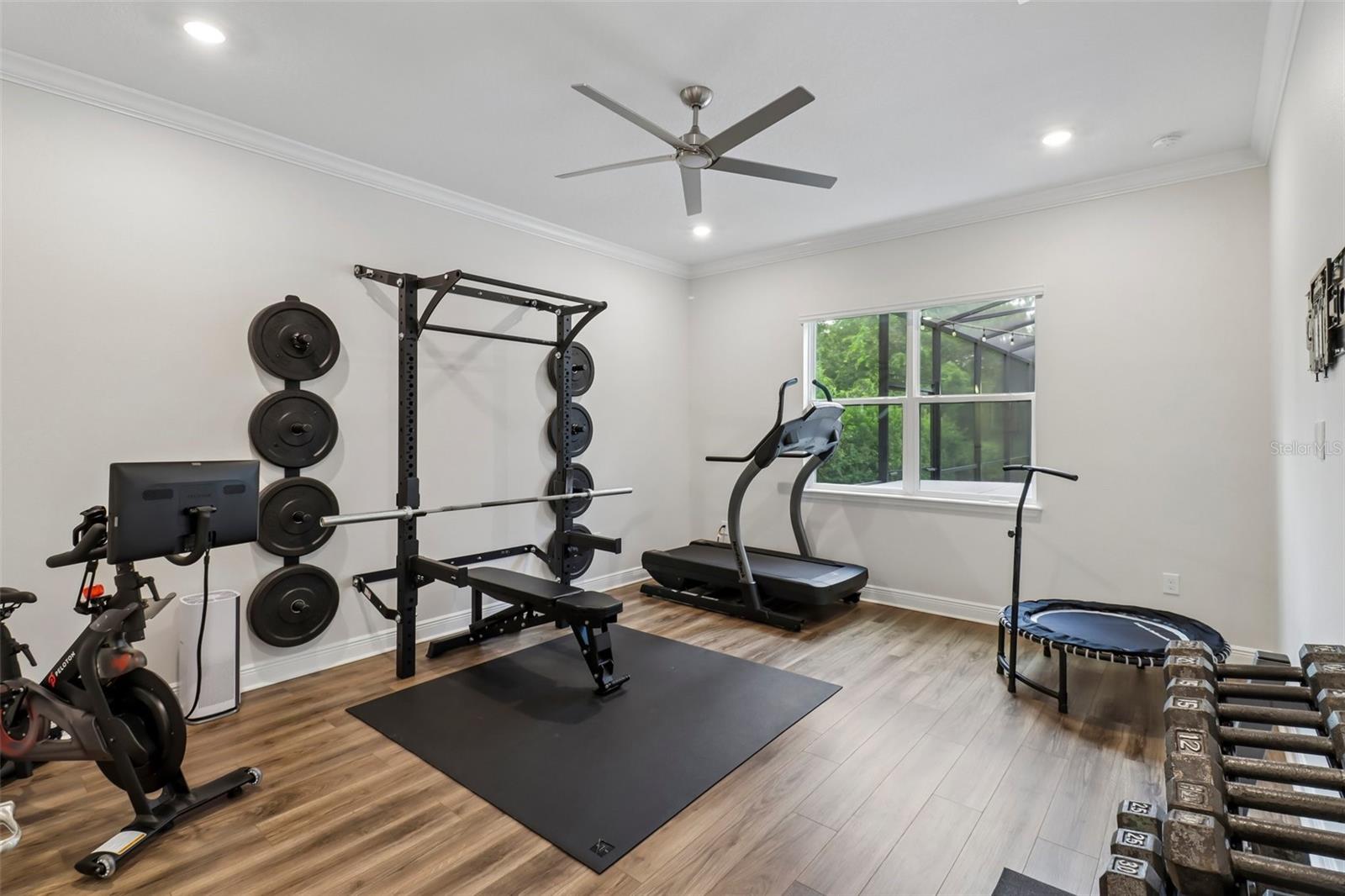 Flex room