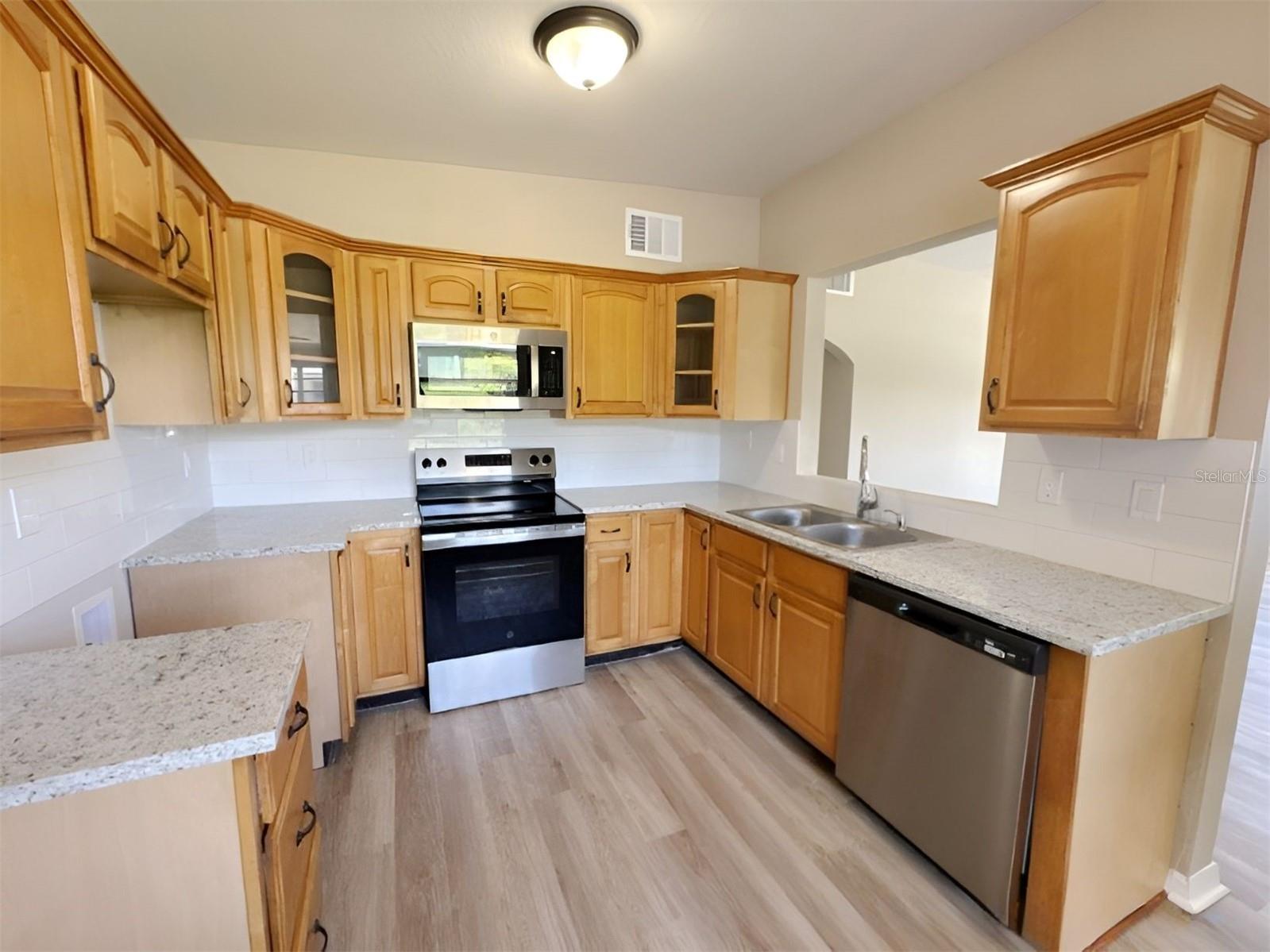 2136 LINDEN ROAD, Winter Park, FL 32792