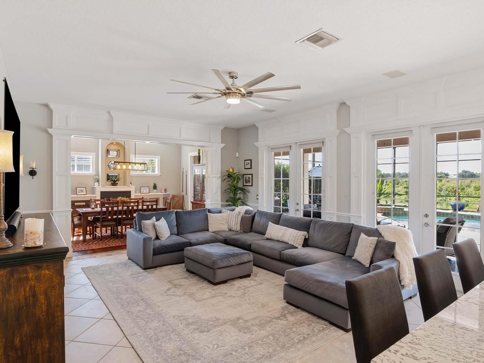 Family Room & Dining