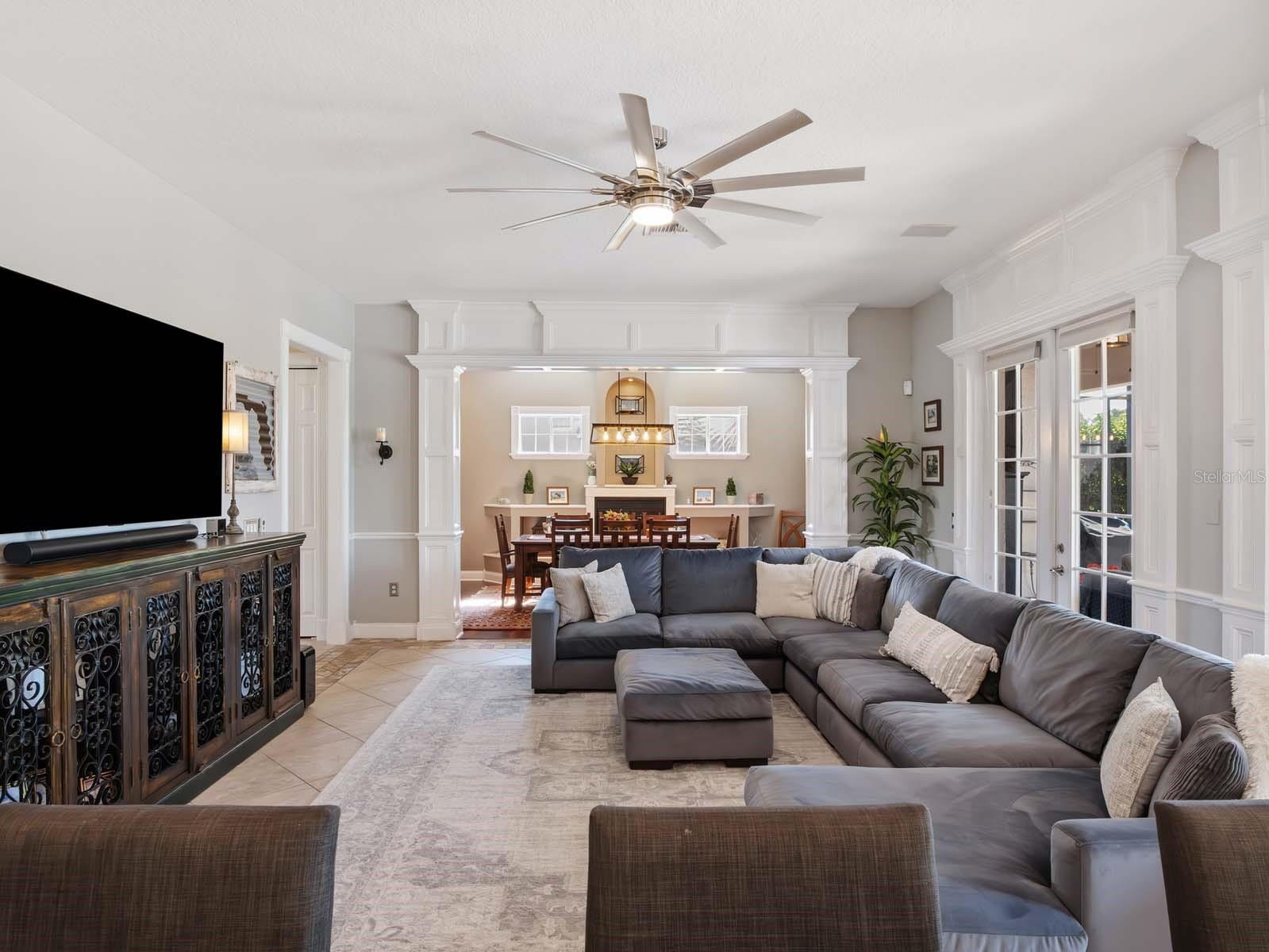 Family Room & Dining Family Room & Dining