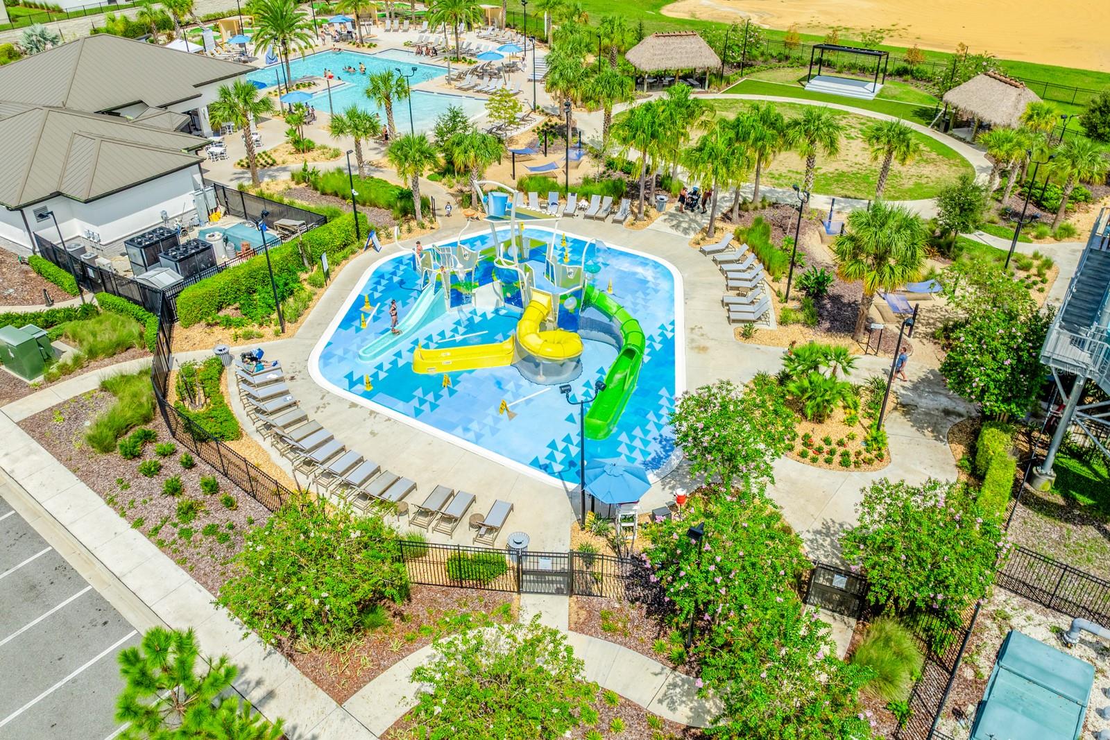 Stoneybrook South North offers an impressive RESORT-STYLE AMENITY PACKAGE.