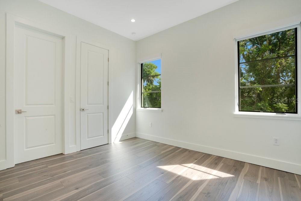 504 W SWOOPE AVENUE, Winter Park, FL 32789