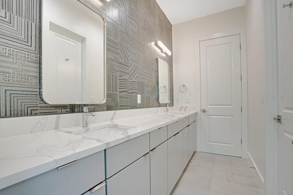 504 W SWOOPE AVENUE, Winter Park, FL 32789