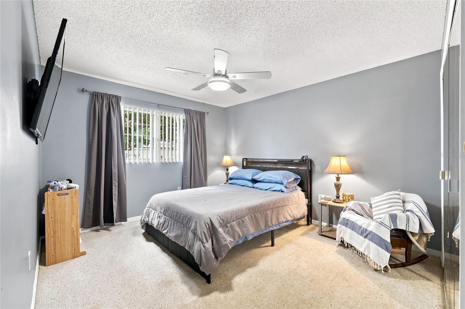 8582 CEDAR COVE DRIVE, Orlando, FL 32819
