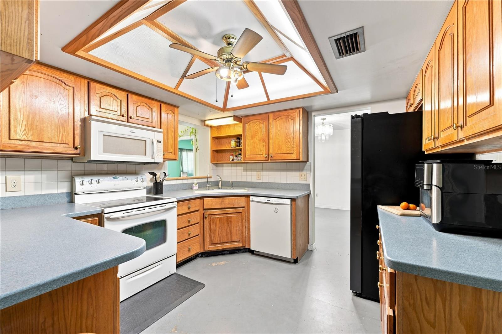 2301 CONIFER AVENUE, Winter Park, FL 32792