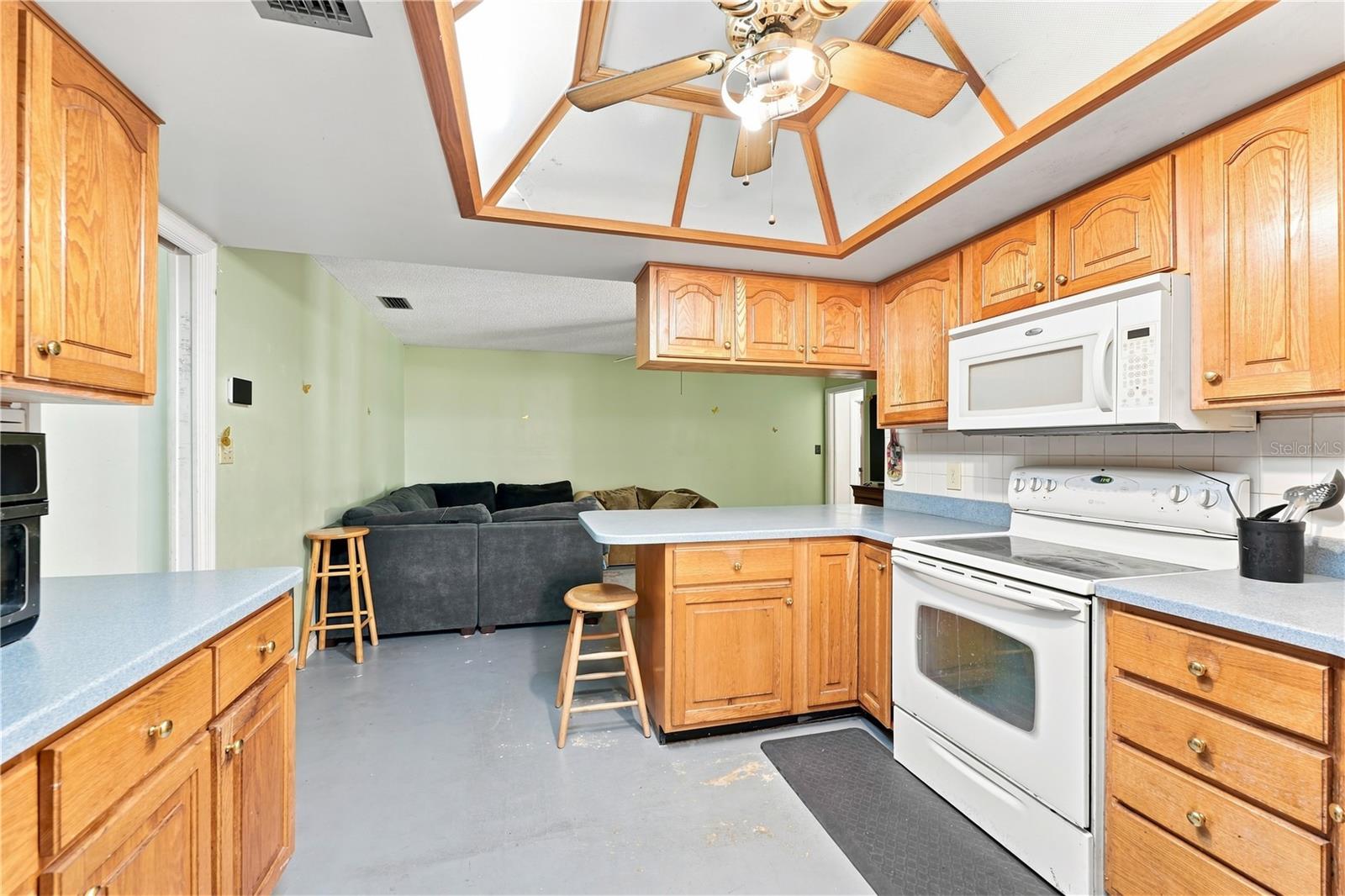 2301 CONIFER AVENUE, Winter Park, FL 32792