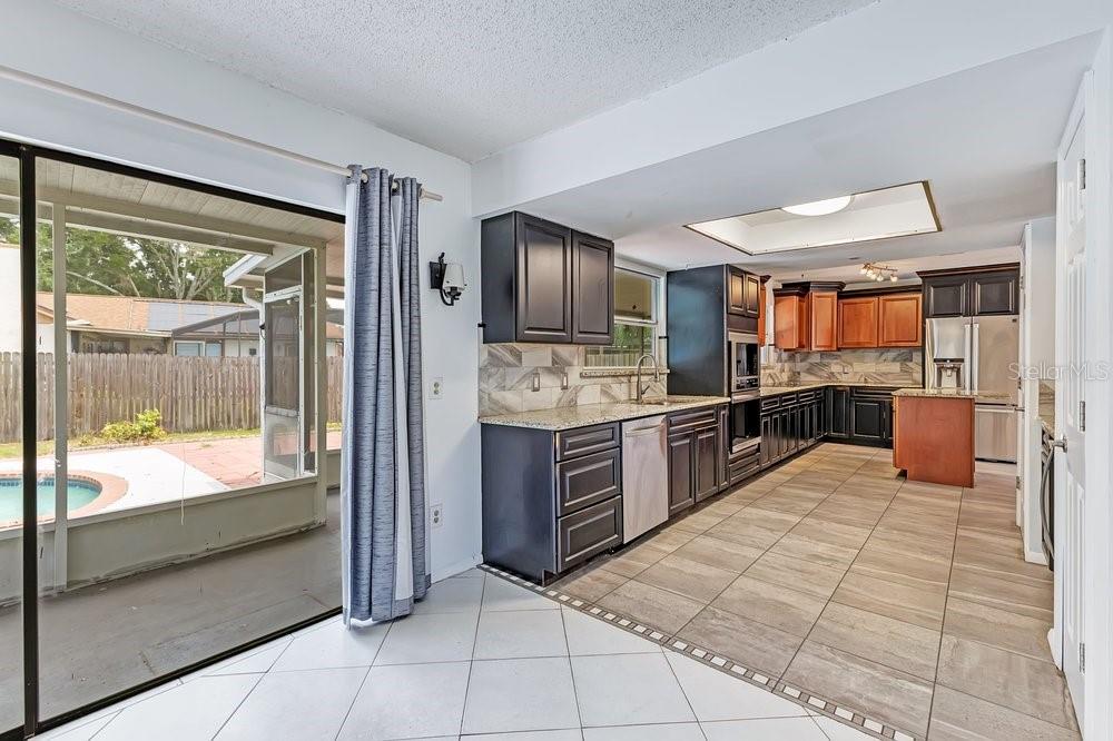 7517 QUAIL RUN COURT, Orlando, FL 32819
