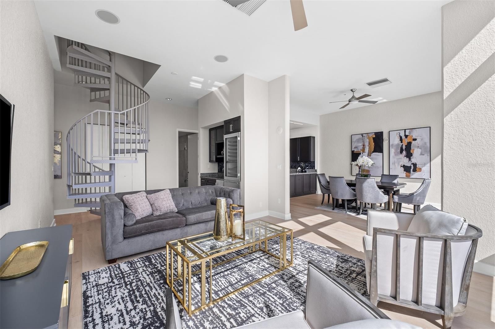 150 E ROBINSON STREET, #3503, Orlando, FL 32801