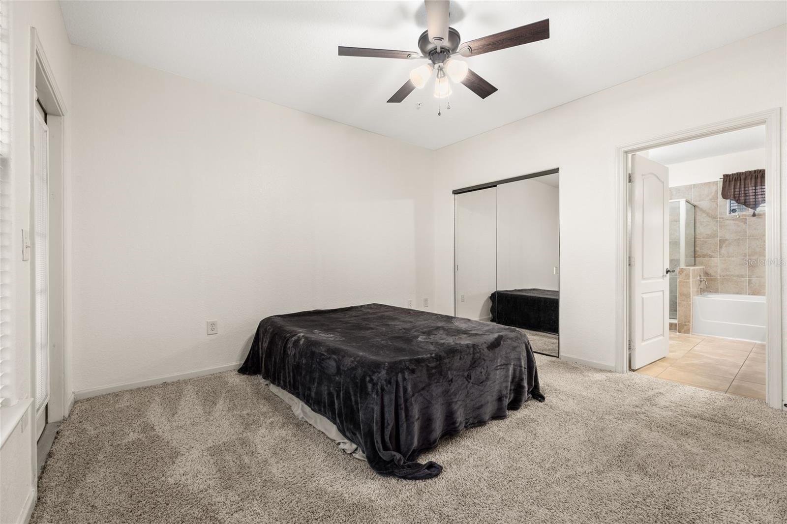 Primary suite