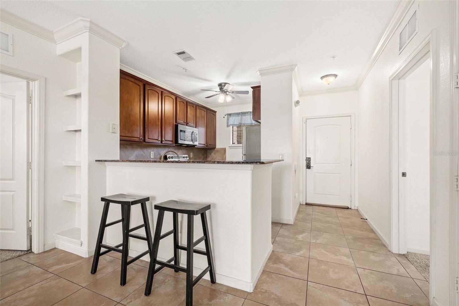 Breakfast bar