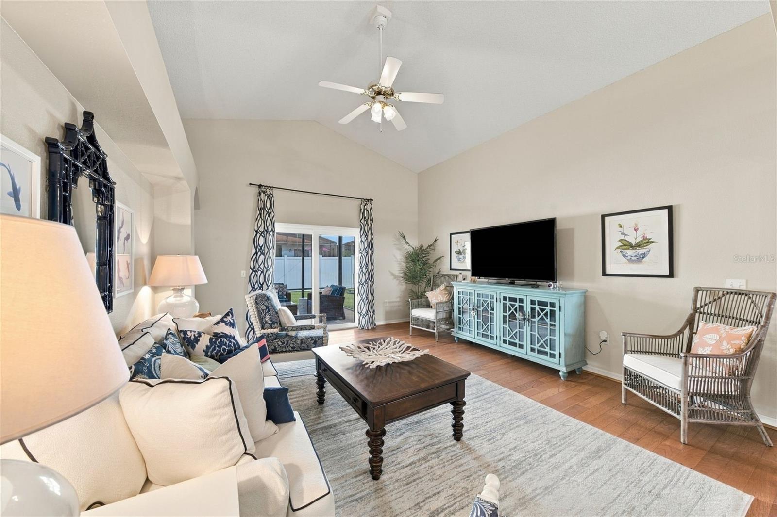 1022 CHALLENGER AVENUE, Davenport, FL 33897