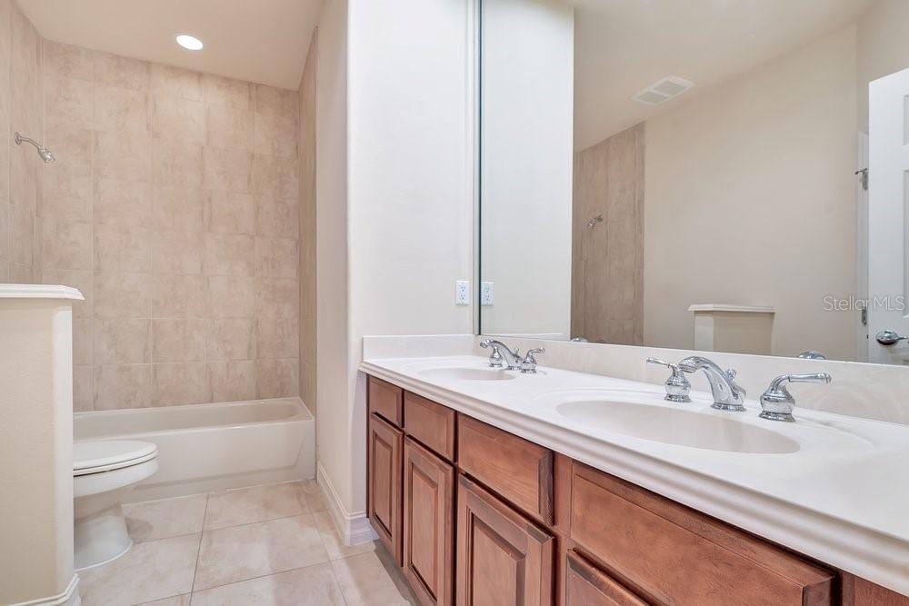 8766 THE ESPLANADE, #24, Orlando, FL 32836