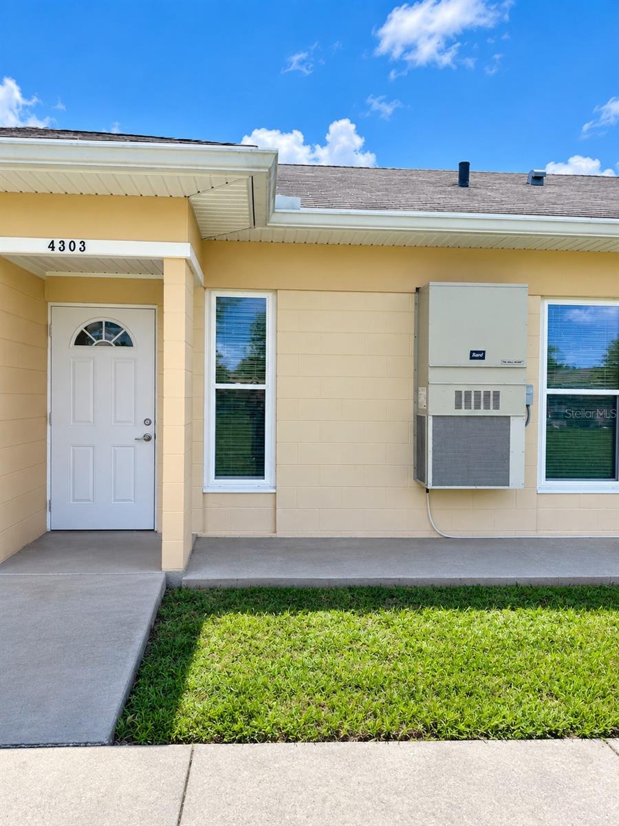 4303 CLUB CIRCLE, Lake Wales, FL 33854 4303 CLUB CIRCLE, Lake Wales, FL 33854