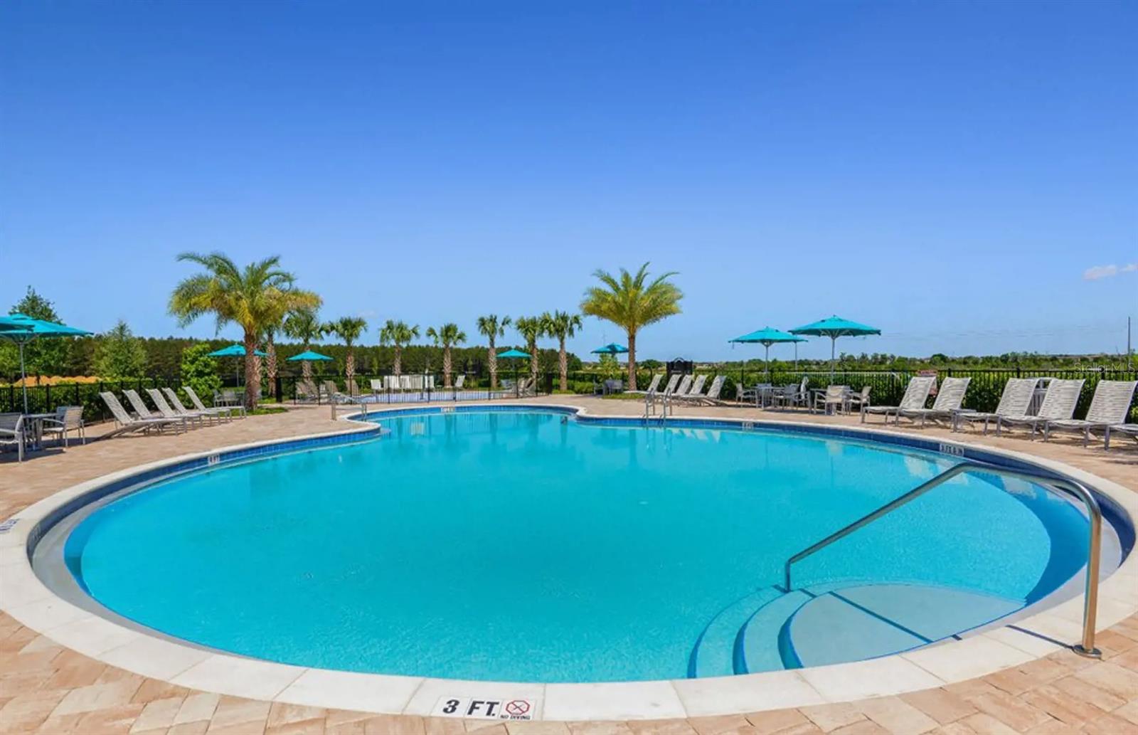 Community pool
