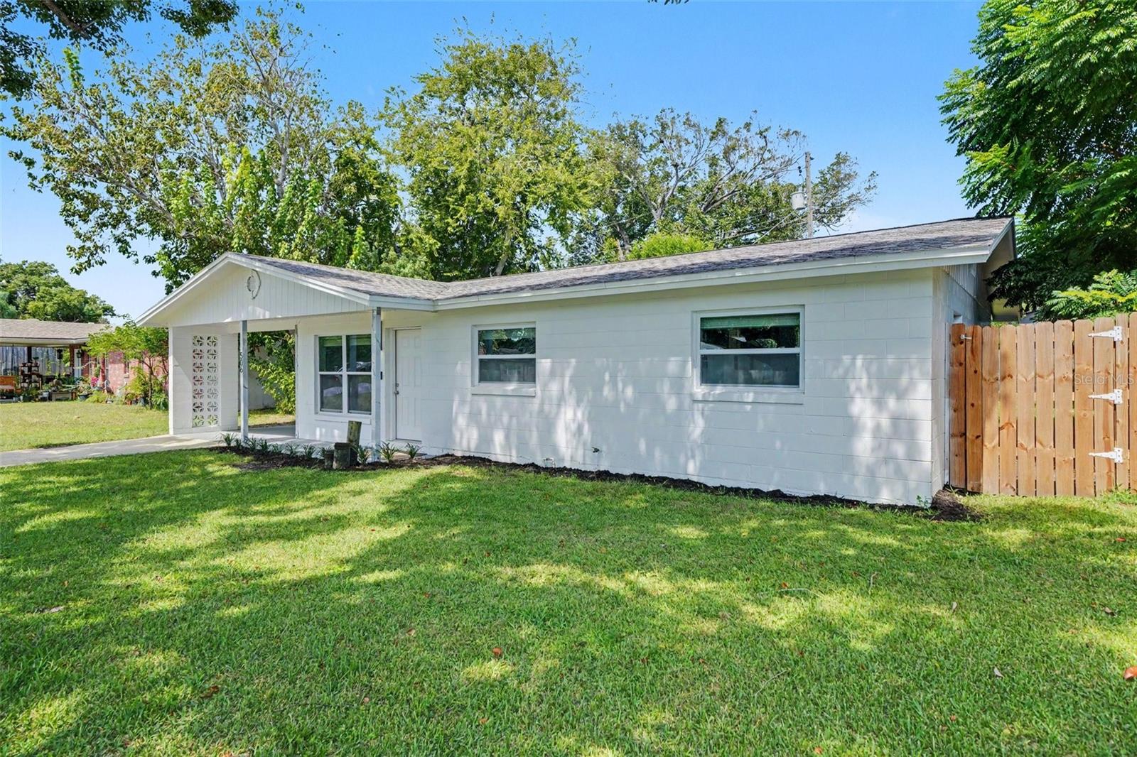 506 CAMBRIDGE CIRCLE, South Daytona, FL 32119