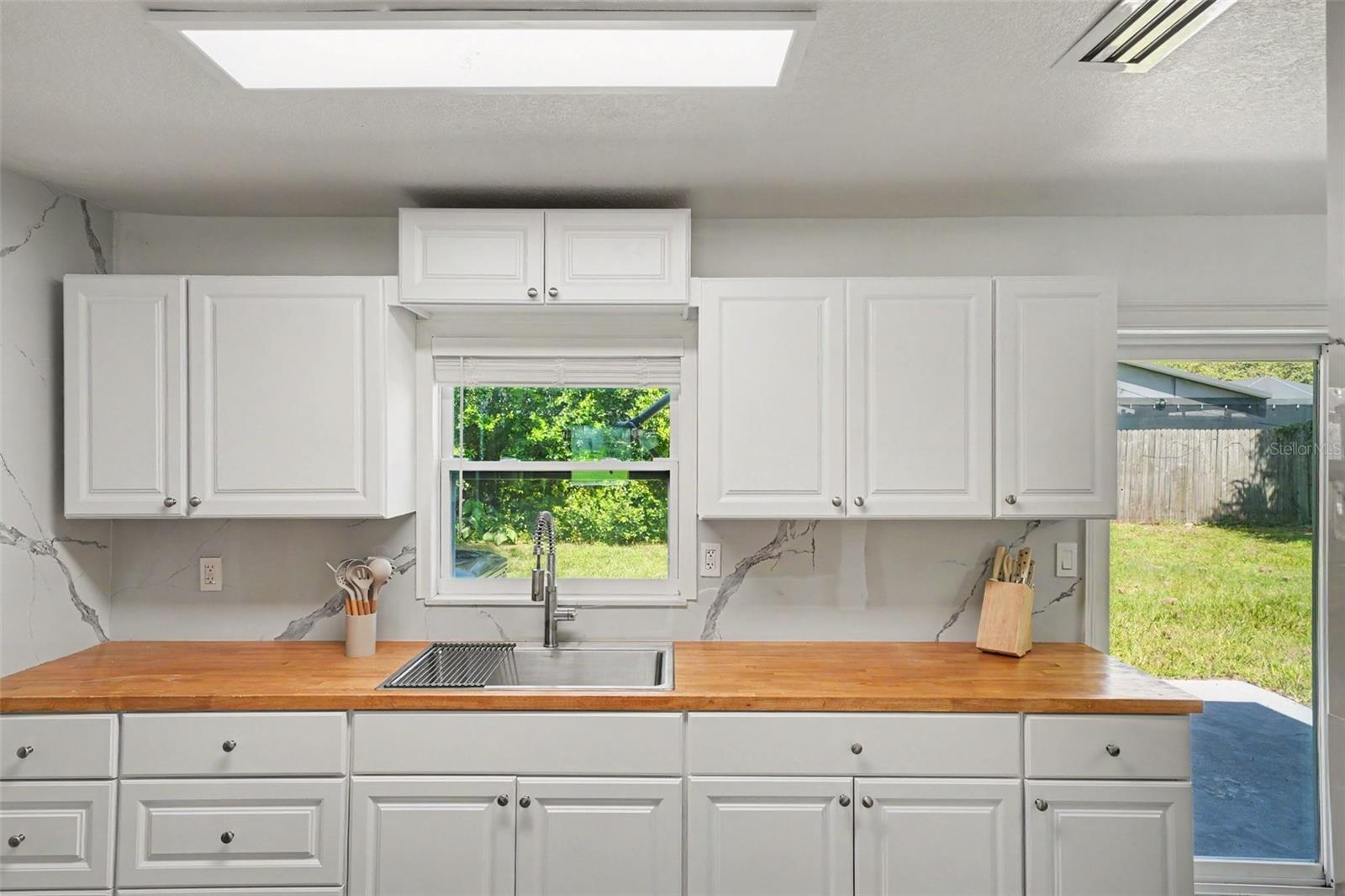 506 CAMBRIDGE CIRCLE, South Daytona, FL 32119