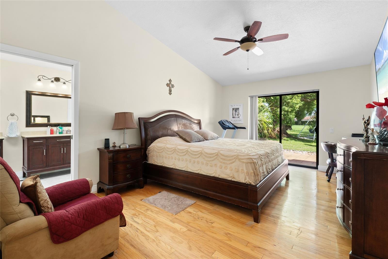 6729 EDGEWORTH DRIVE, Orlando, FL 32819