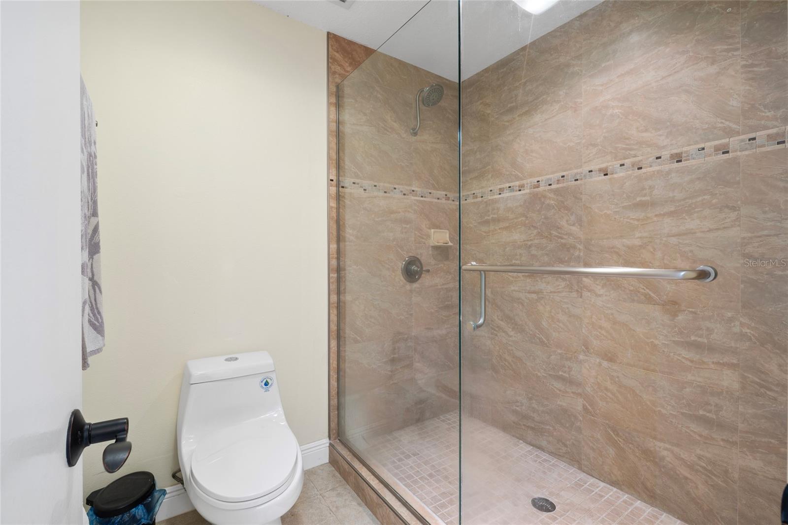 6729 EDGEWORTH DRIVE, Orlando, FL 32819