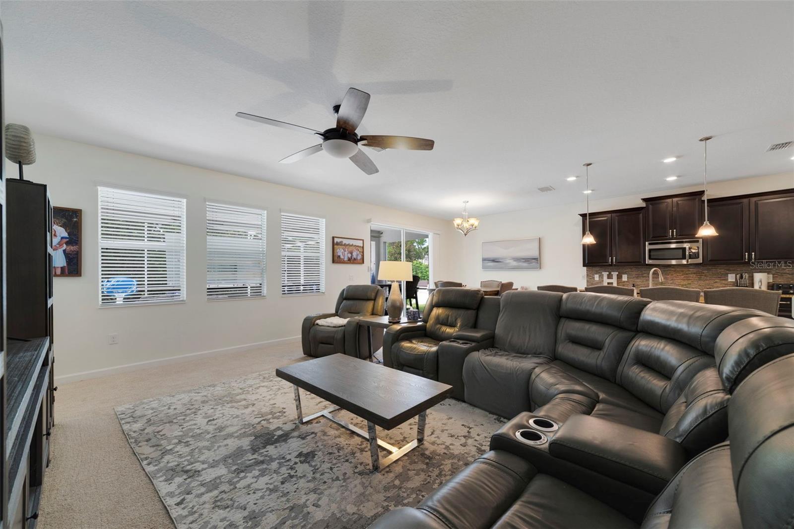 1438 PRO SHOP COURT, Davenport, FL 33896