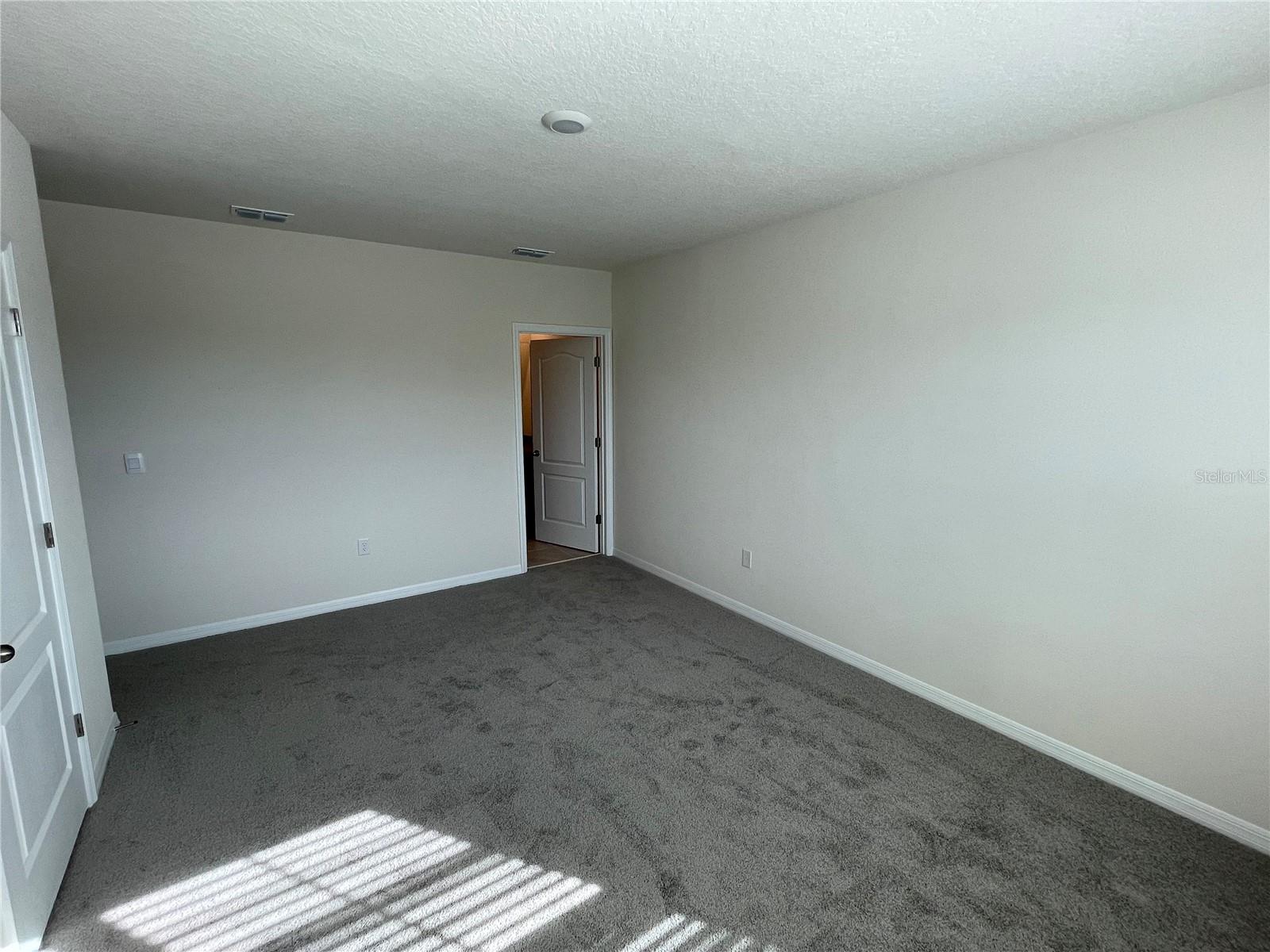 3053 CANARY AVENUE, Davenport, FL 33837