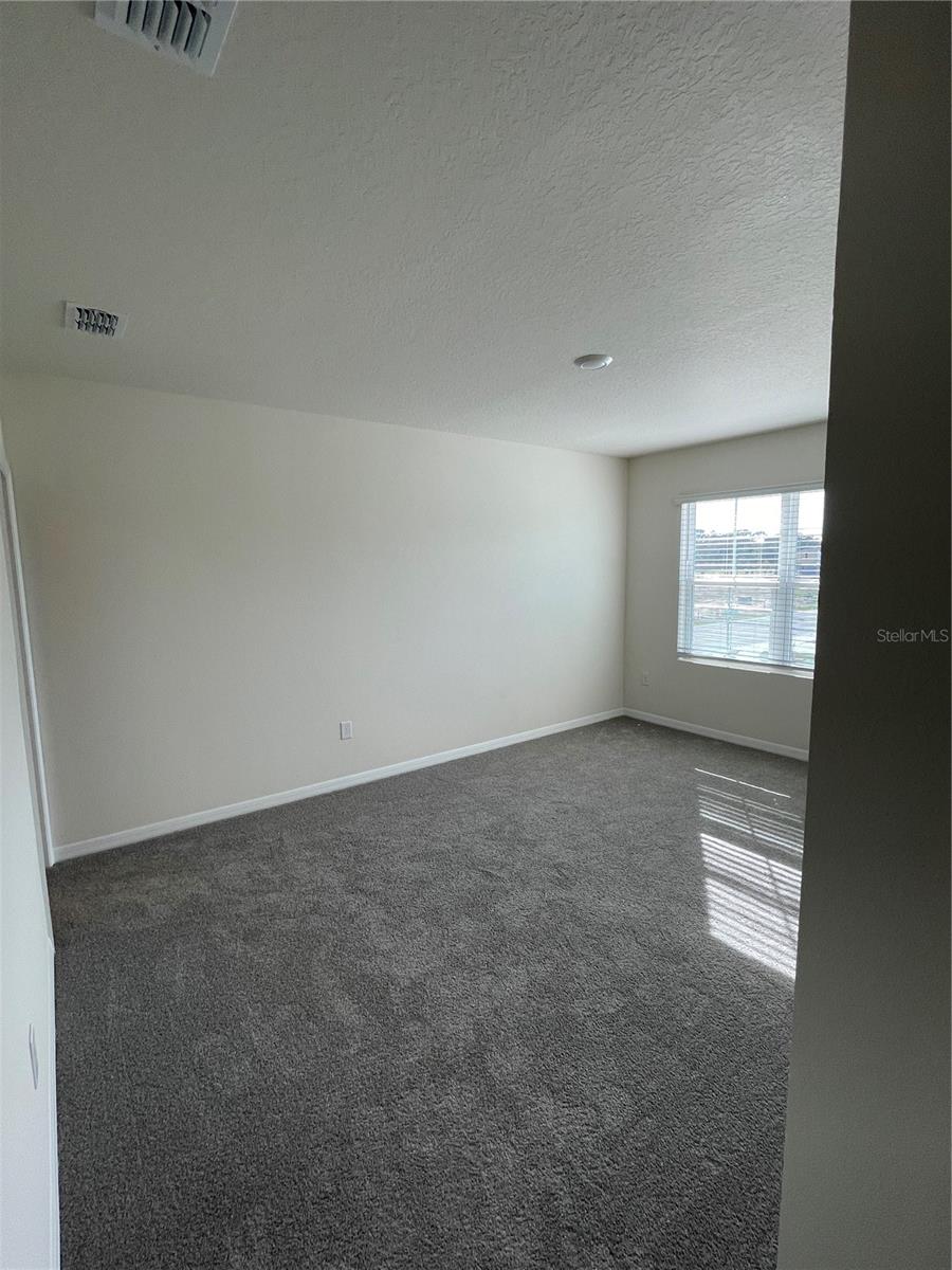 3053 CANARY AVENUE, Davenport, FL 33837